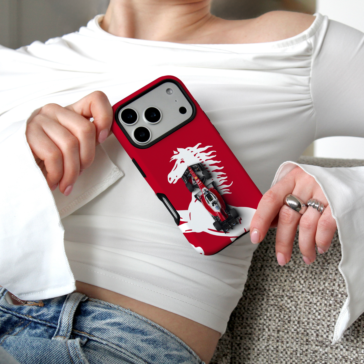 Auren Ferrari Prancing Horse Case – Armor Series