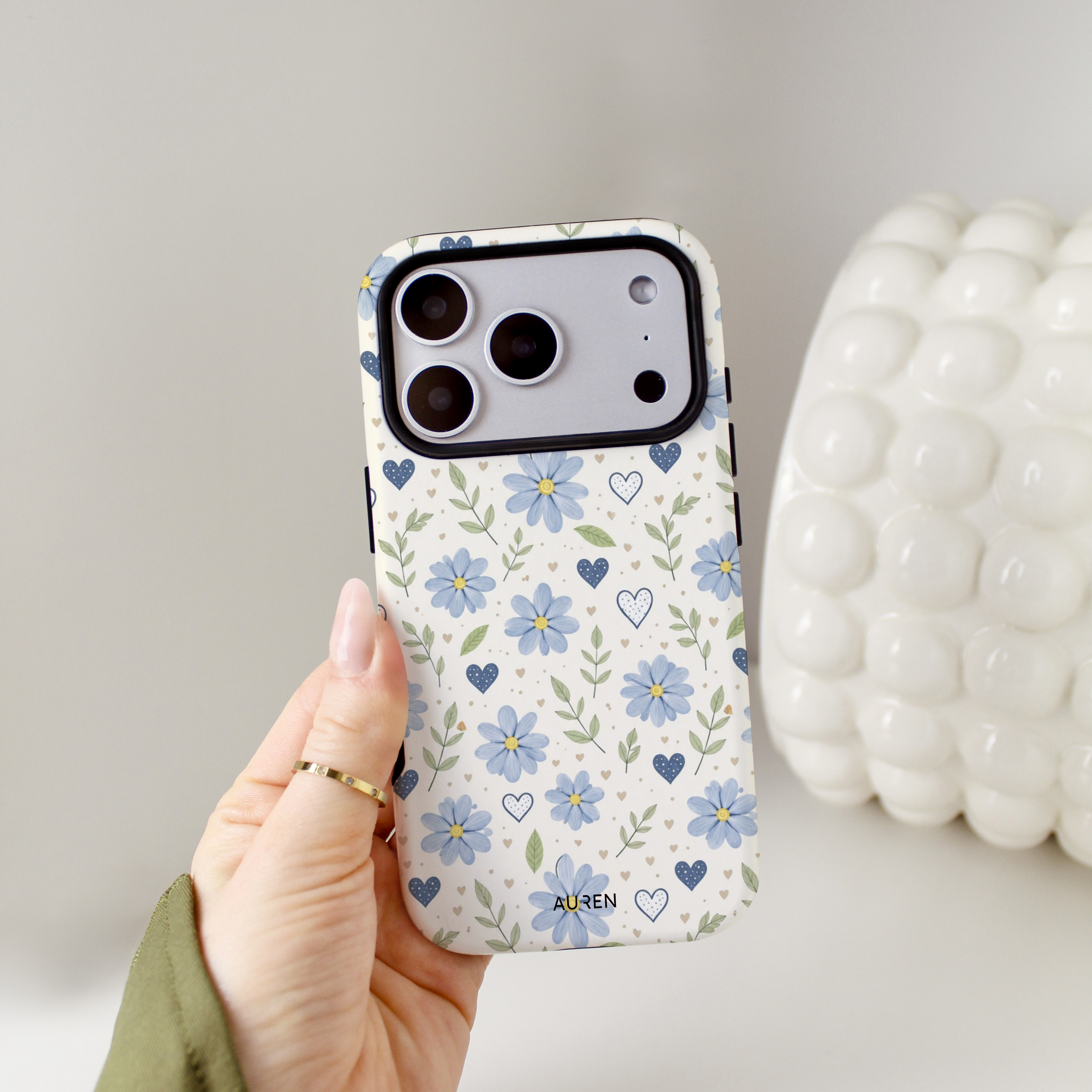 Auren Blue Daisy Hearts Case - Armor Series